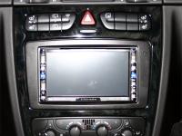 【ベンツ】W203/W209 2DINオーディオ取付パネル