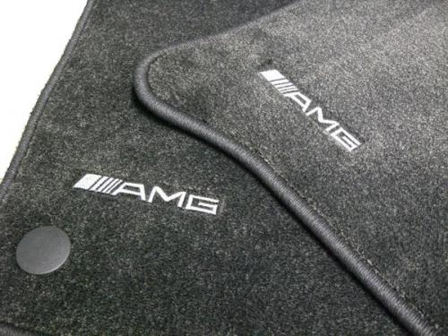 メルセデスベンツ純正　新品フロアマット一式　W204　Cクラス　右ハンドル メルセデス ベンツ Cクラス ワゴン W204 フロアマット